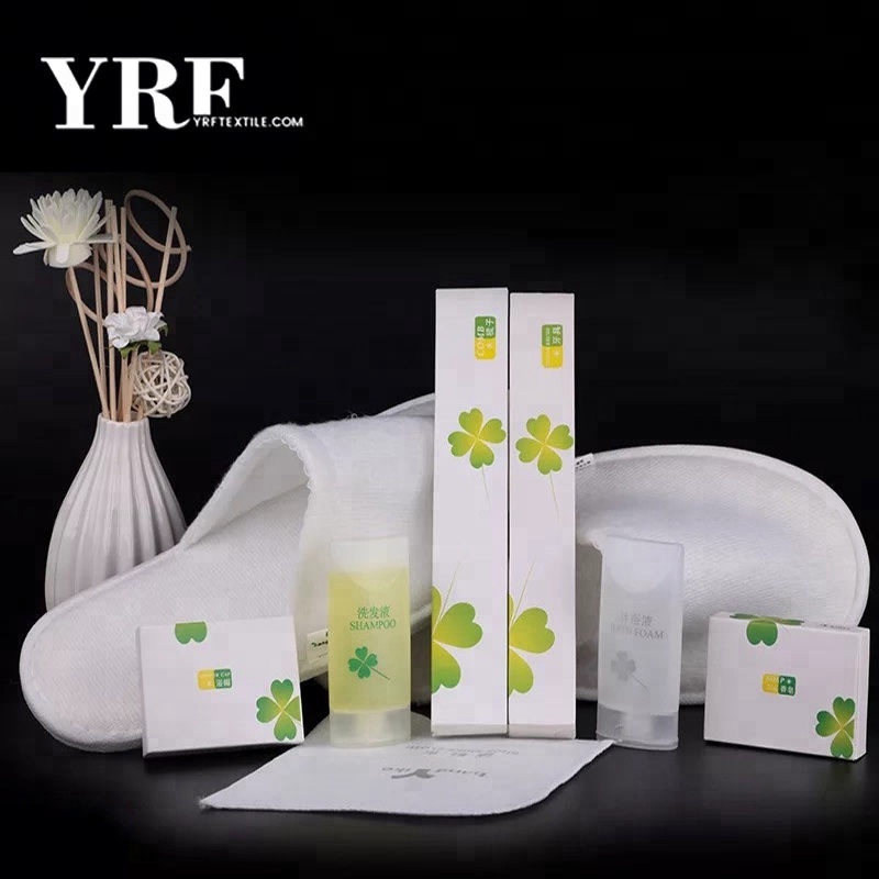 YRF Hotels Whitening Körper Suave Shampoo